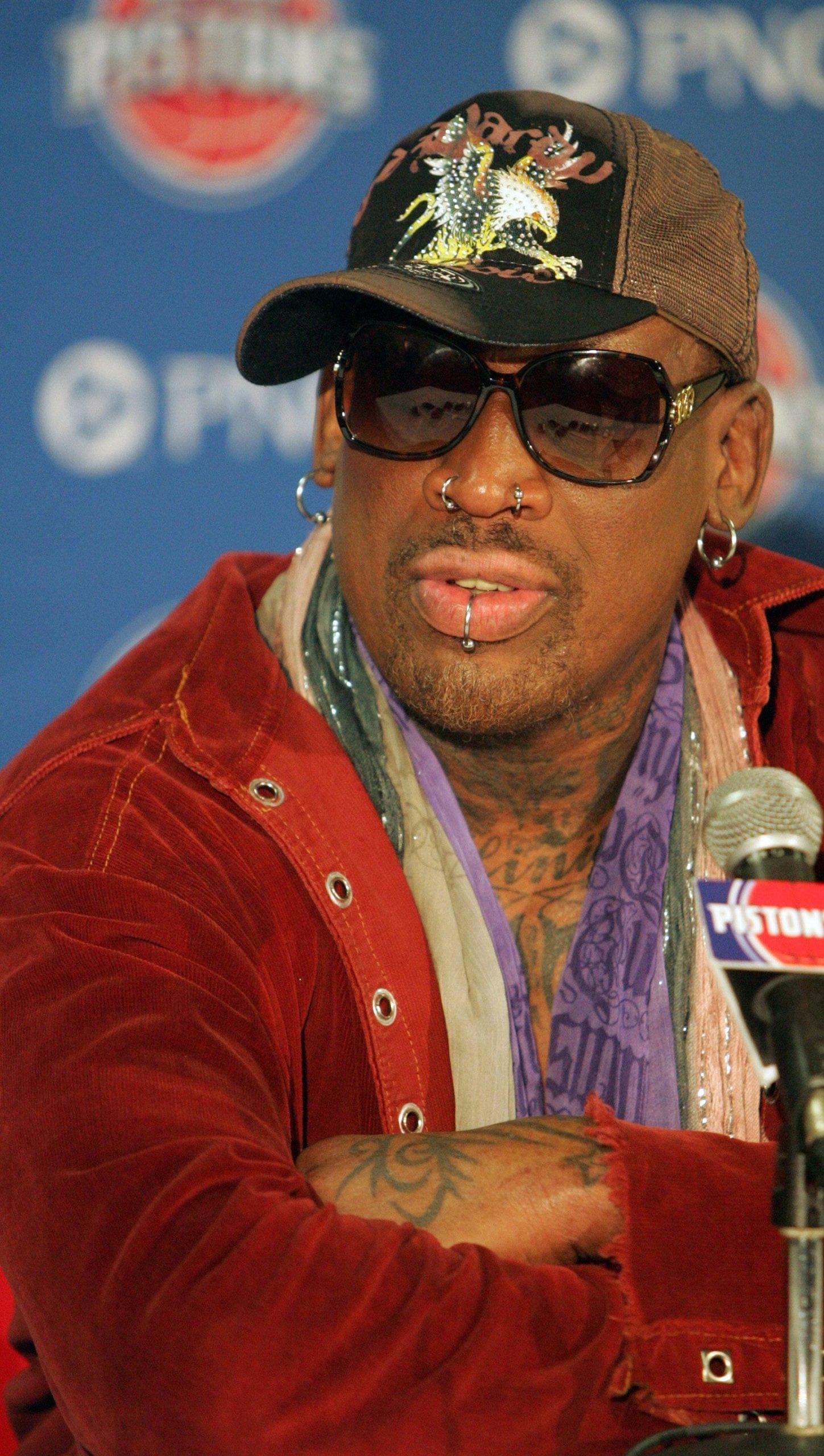 "Dennis Rodman and I Never Dated!": Hollywood Actress Once Profusely Denied Being Involved With 'The Worm' Despite Oscar's Appearance