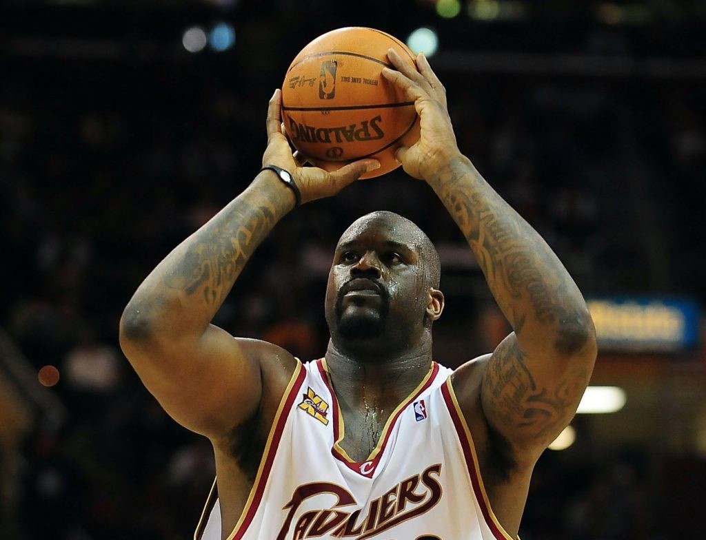 Shaquille O'Neal, Who Proudly Shot 50 On Free Throws, Quotes Candace Parker While Flexing His 4