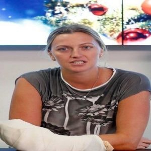 Shocking images of Petra Kvitova's hand after her stabbing have been