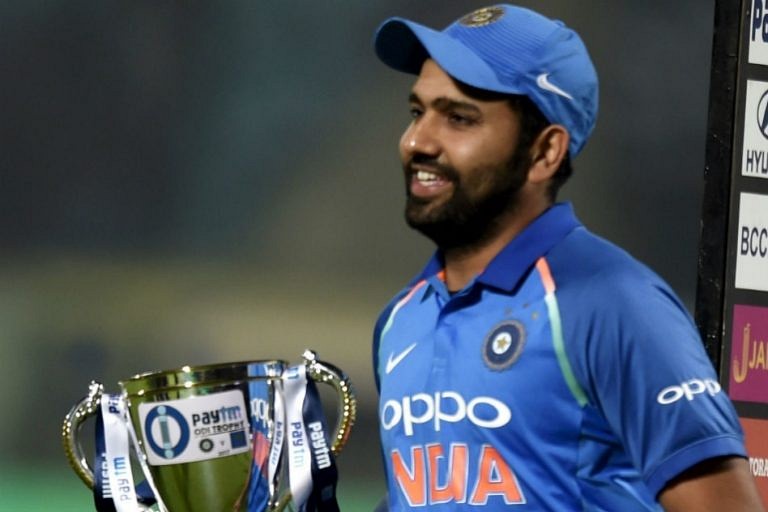 WATCH: Rohit Sharma asking the dressing room to send in MS Dhoni at ...