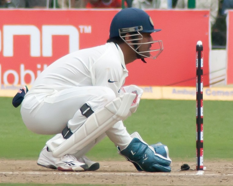 Scott Styris defends MS Dhoni's position in the Indian team
