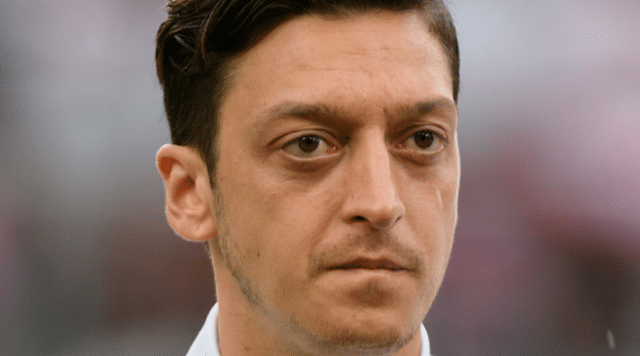 Ozil's agent lashes out at Kroos, Mueller and Neuer