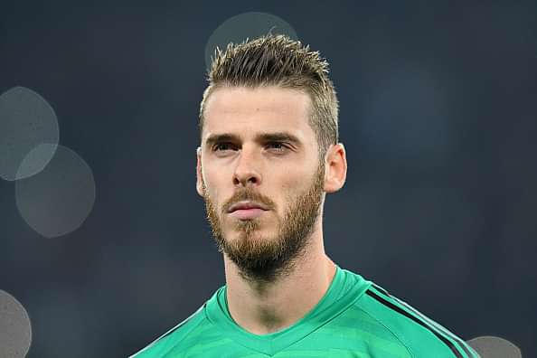 David De Gea new contract: Spaniard's camp 'optimistic' about new deal ...