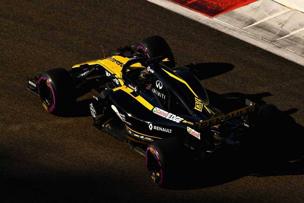 Twitter reacts to Renault's 2019 livery launch