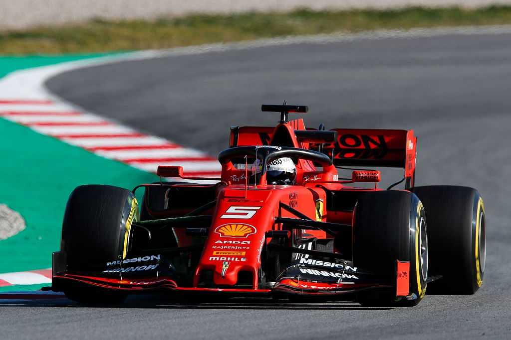 F1 Week one of testing proves New Front Wing Regulations having no effect on Over Taking