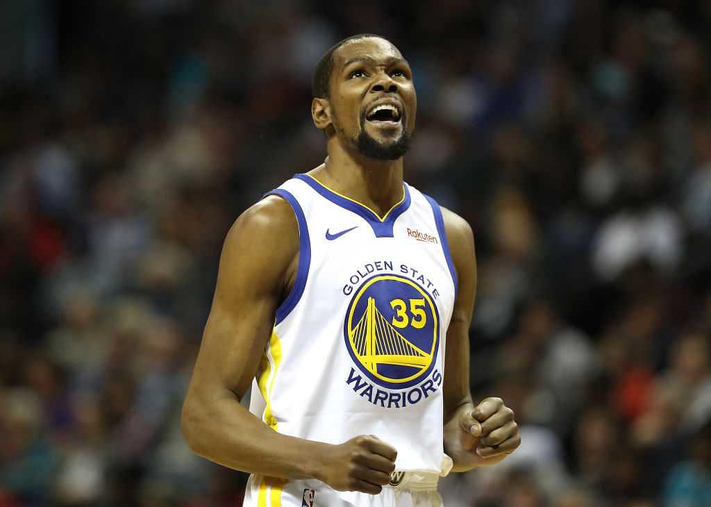 Kevin Durant Warriors jerseys at 75% off; Knicks move on the cards