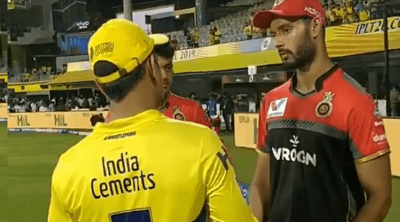 CSK captain gives suggestions to Shivam Dube