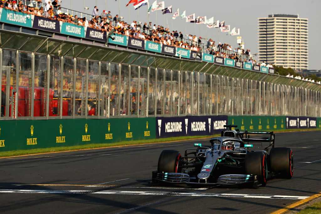 Twitter reactions: Australian GP qualifying results as Lewis Hamilton takes pole