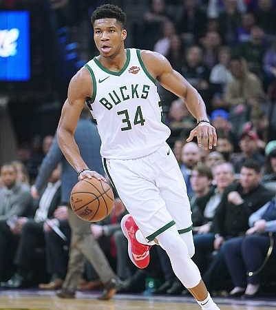 GSW vs MIL Dream11 Prediction : Golden State Warriors Vs Milwaukee Bucks Best Dream 11 Team for NBA 2019-20 Match Today