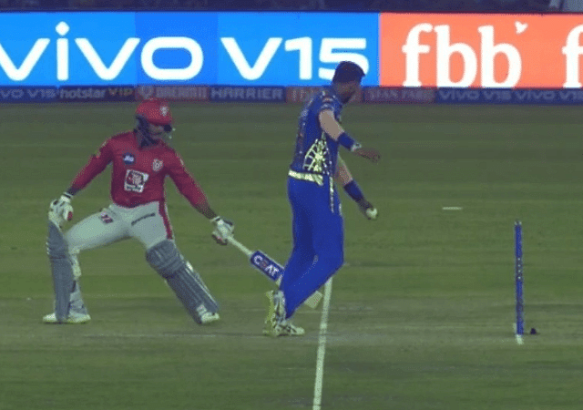 Krunal Pandya's Mankading warning for Mayank Agarwal