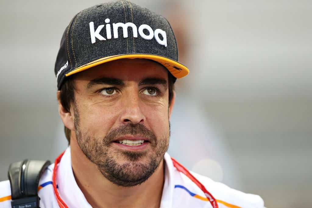 McLaren unveil car for Fernando Alonso's Indy 500 challenge