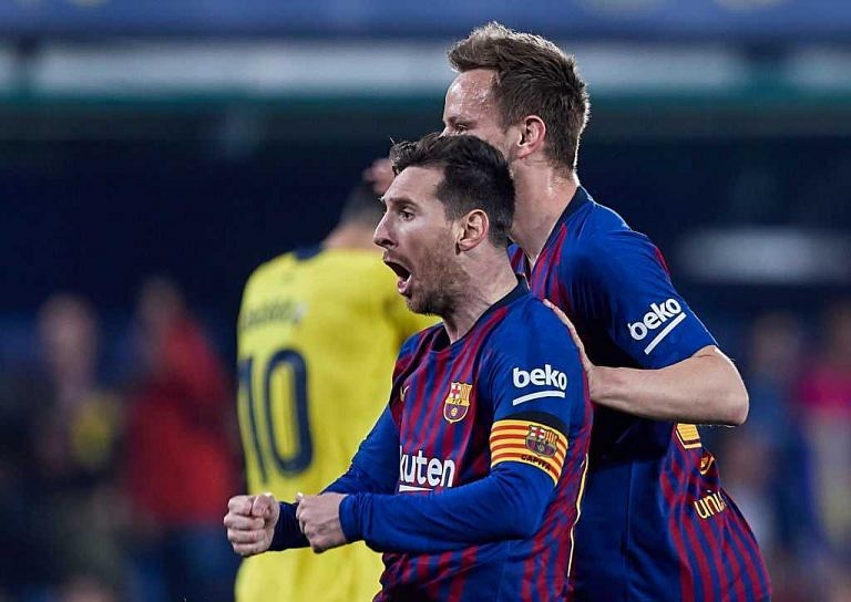 Lionel Messi: Barcelona star scores incredible freekick to save Barca ...