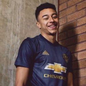 Manchester United leaked kit : New black Man Utd third kit leaked - The