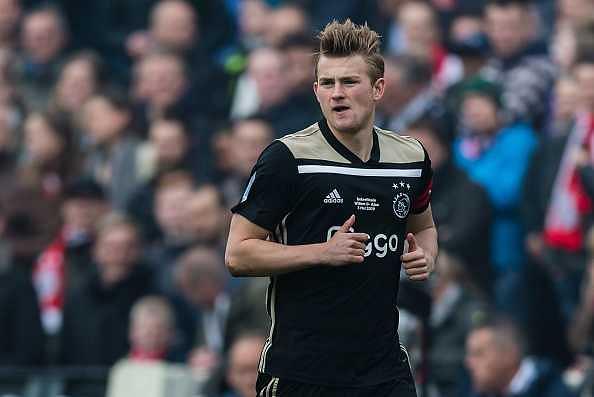 Matthijs De Ligt: Ajax Skipper takes decision over potential move to Manchester United