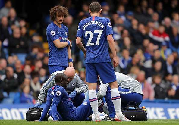 N'Golo Kante: Chelsea star withdrawn with injury in first half ahead of Europa League Semis