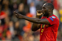 Romelu Lukaku: Manchester United striker agrees personal terms with Italian club