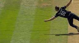 James Neesham catch vs Australia: Watch New Zealand all-rounder grabs supreme catch to dismiss Glenn Maxwell vs Australia