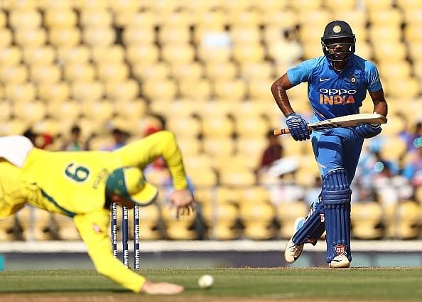 Vijay Shankar Injury: Indian all-rounder suffers injury scare after being hit by Jasprit Bumrah's yorker