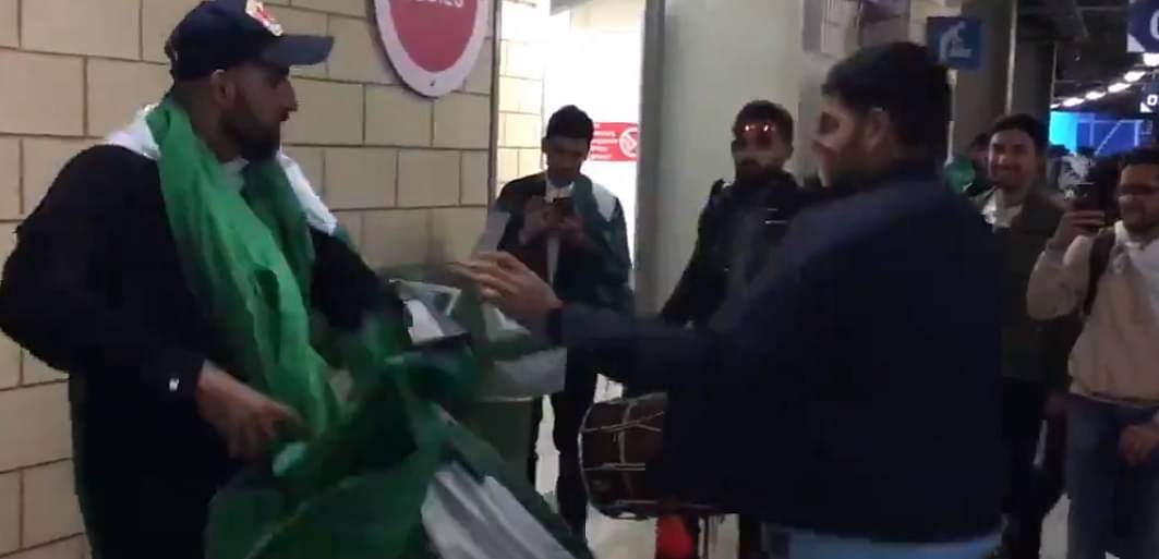 WATCH: India and Pakistan Cricket Team fans dance together after latter's victory vs New Zealand at Birmingham | Cricket World Cup 2019
