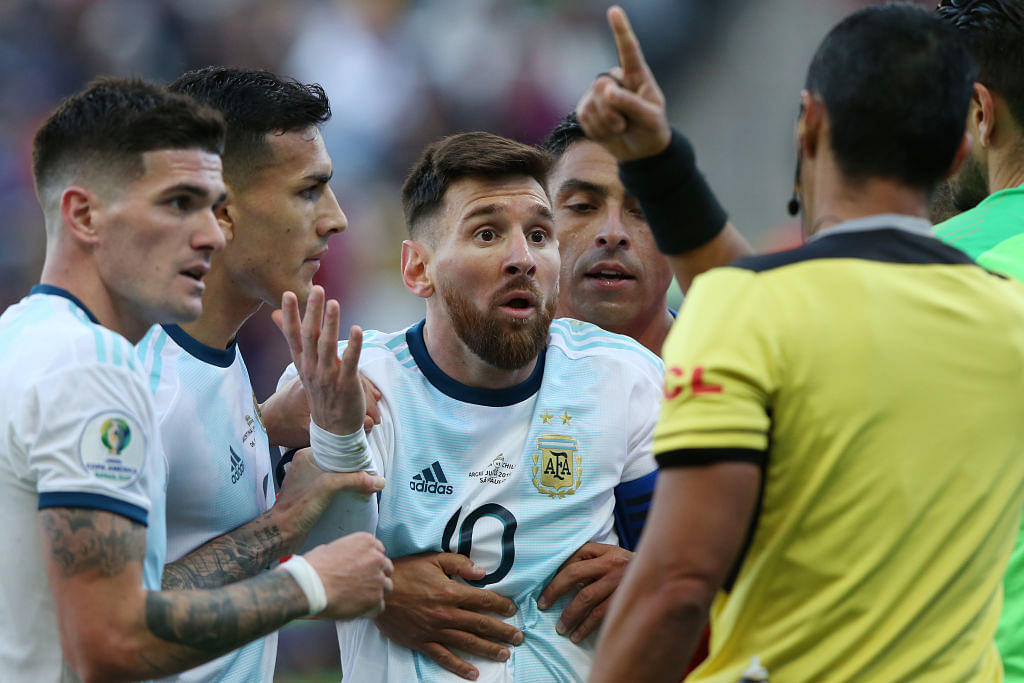 Copa America referee explains reason of dismissing Lionel Messi in Chile Vs Argentina