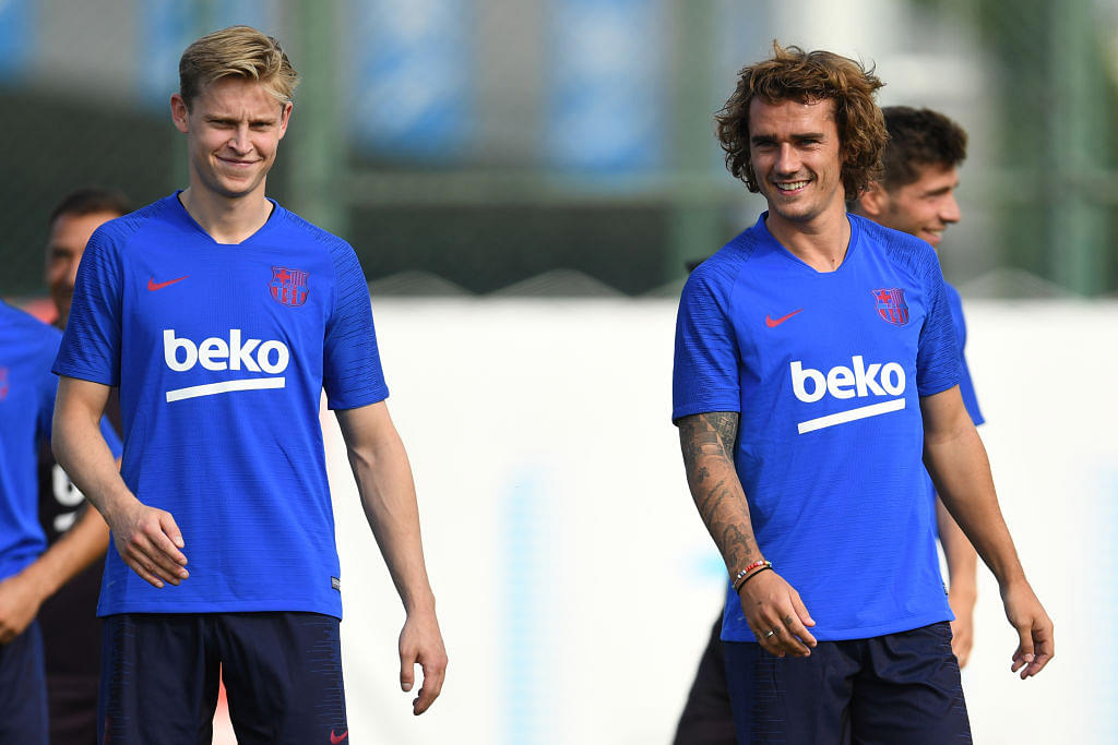 Antoine Griezmann : Barcelona new signing nutmegged twice in his first training session