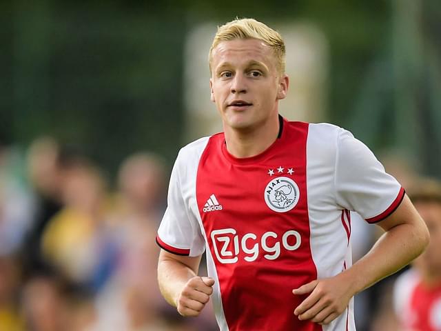 Real Madrid Transfer News : Ajax and Real Madrid agree a deal for Donny Van De Beek