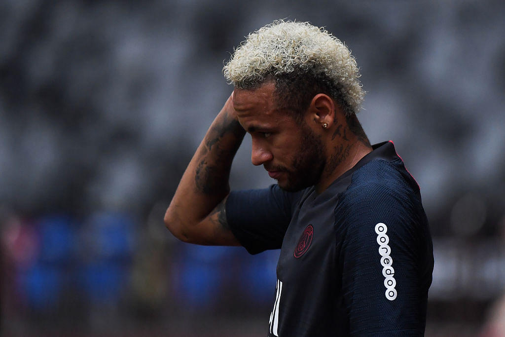 Neymar Transfer news: PSG want 120 mill + 2 players from Barcelona for the star player