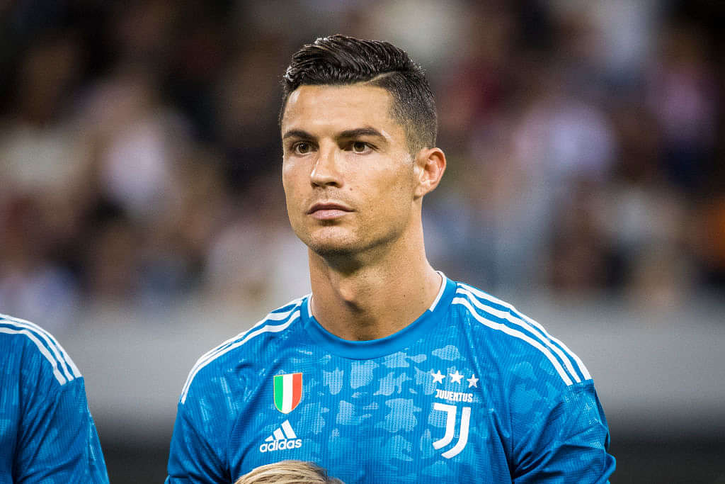 Student answers Cristiano Ronaldo is the Goat in French exam and