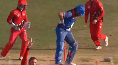 Yuvraj Singh back injury: Watch Toronto Nationals captain gets injured while attempting slog sweep in GT20 2019