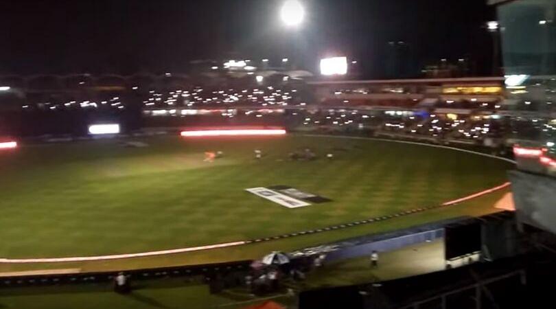 WATCH: Bangladeshi fans switch on mobile flashlights to enlighten stadium after power failure in first T20I