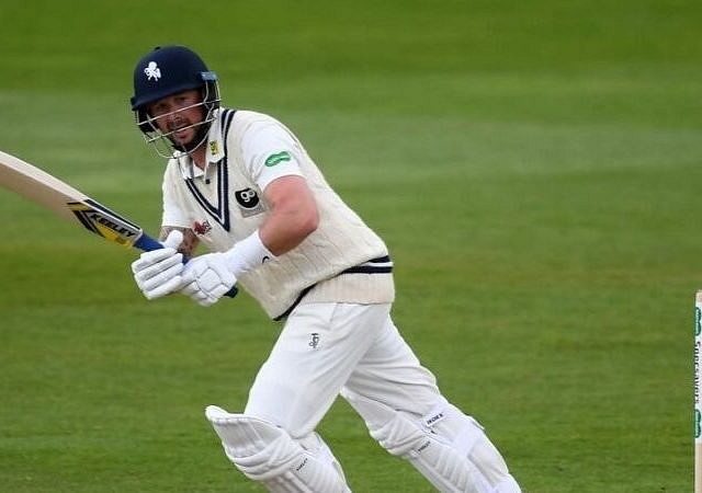 Darren Stevens double-century: Watch 43-year old Kent batsman becomes oldest batsman since 1950 to score double-hundred