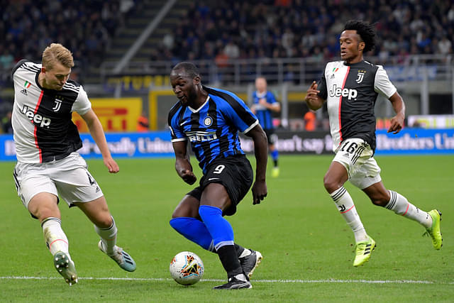 Romelu Lukaku sends Matthijs de Ligt back to Ajax with a classy nutmeg