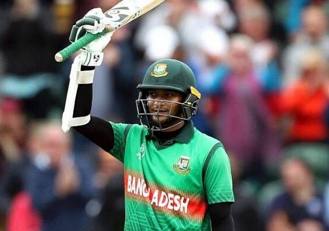 Shakib Al Hasan was approached by bookie ahead of an IPL game; Whatsapp chat details released