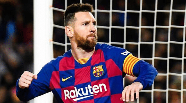 Lionel Messi compilation showing him tricking his opponents without touching the ball proves what a genius he is