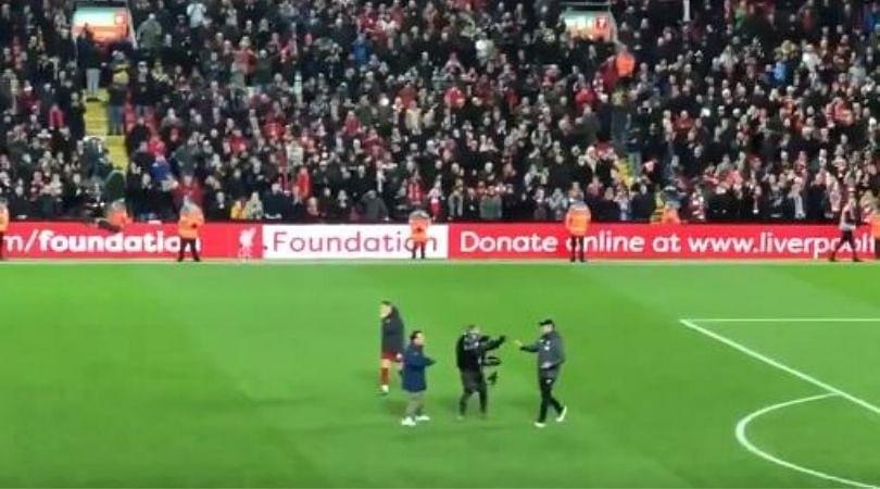 Cameraman asks Jurgen Klopp to fist bump, Liverpool manager refuses