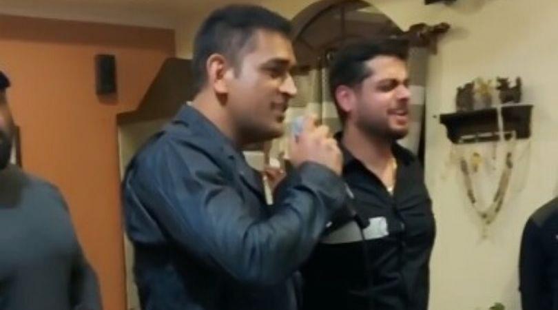 "Jab Koi Baat Bigad Jaaye": Watch MS Dhoni sings super-hit song during a party