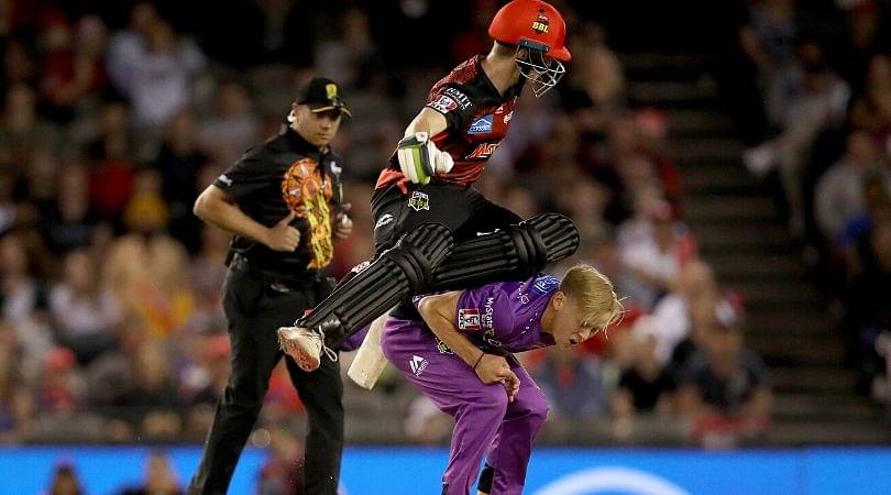 WATCH: Sam Harper and Nathan Ellis involved in frightful collision in Renegades vs Hurricanes match