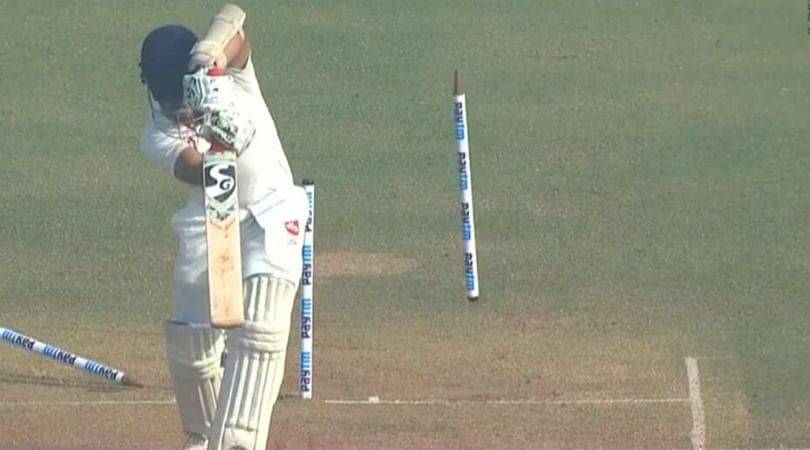 WATCH: Siddarth Kaul bowls absolute jaffa to Samit Gohel; batsman survives despite stumps flying in the air