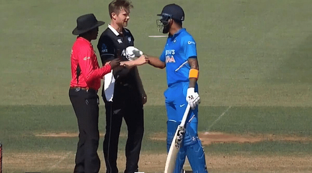 James Neesham gives hilarious advice to his KXIP skipper KL Rahul after NZ vs Ind