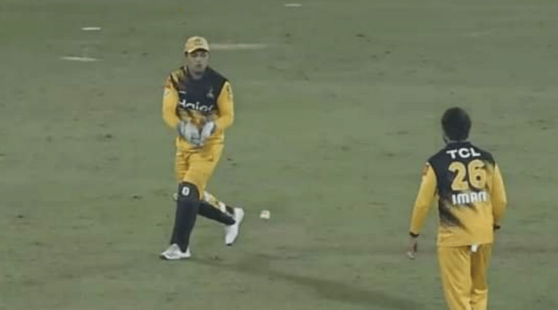 Kamran Akmal drops easy catch in PSL