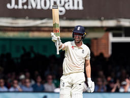 Jack Leach accepts having COVID-19-like symptoms in South Africa