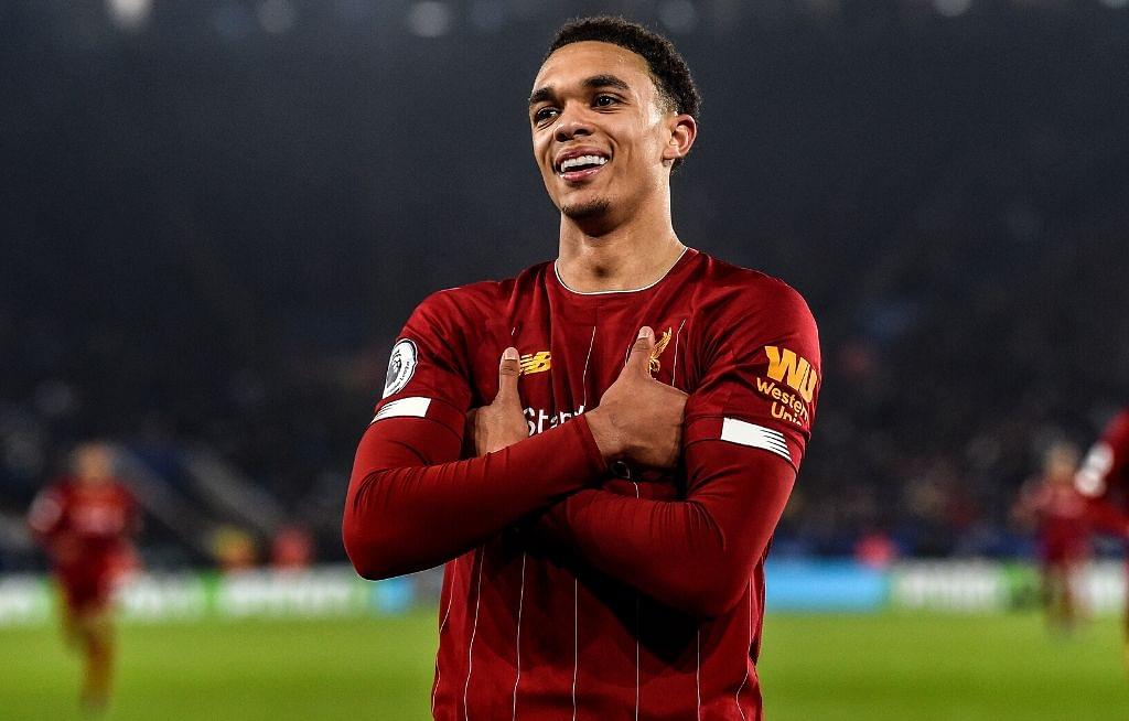 Trent Alexander Arnold drops funny reply when asked about Messi vs Ronaldo related question