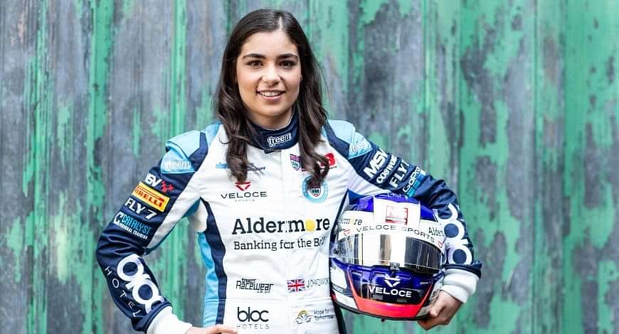 Jamie Chadwick F1: Female racer hopeful of securing a berth in Formula ...