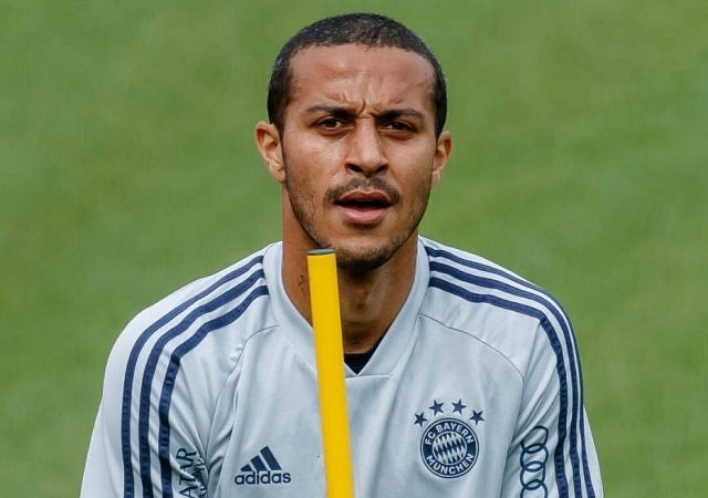 Liverpool Injury News: Jurgen Klopp Provides Update On Thiago, Shaqiri And Milner