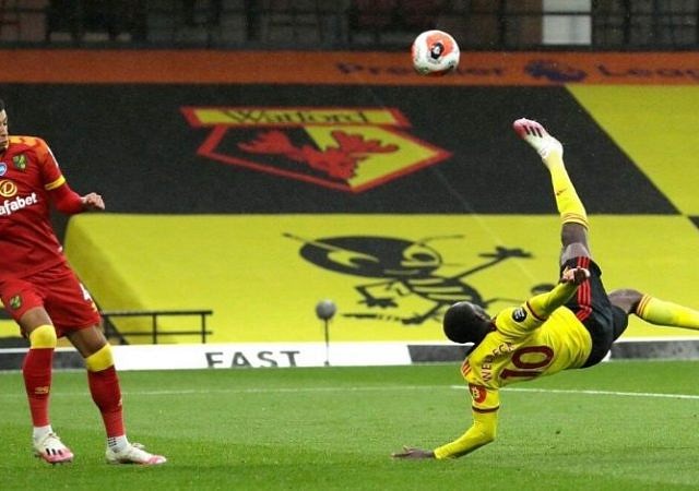 Danny Welbeck overhead goal Vs Norwich City: Former Arsenal star score from terrific overhead kick to gain lead