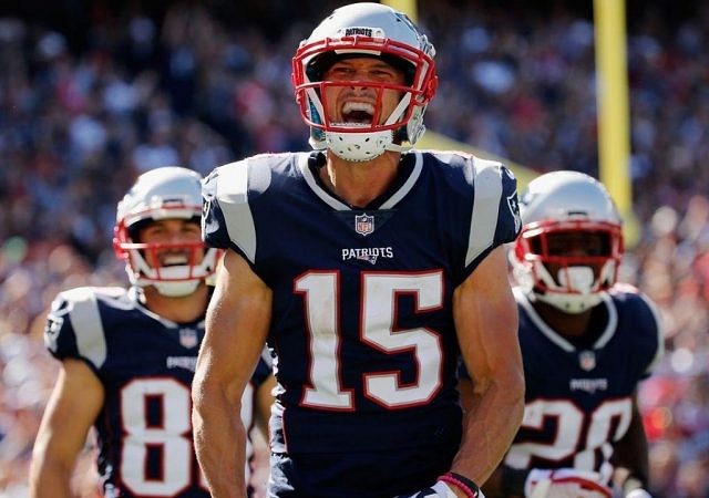 New York Jets Wide Receivers : Chris Hogan Signs with Patriots AFC East Rivals