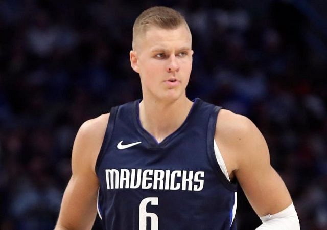 Is Kristaps Porzingis playing tonight vs Clippers