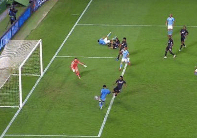 Raheem Sterling miss vs Lyon Man City star misses open goal from five yards