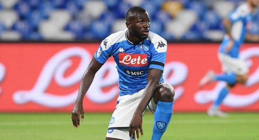 Man United Transfer News: Manchester United makes an offer which Napoli can't refuse