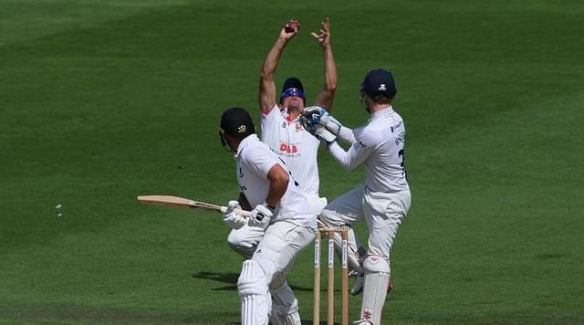 Bob Willis Trophy 2020: Alastair Cook grabs first-rate catch to dismiss Aaron Thomason off Simon Harmer